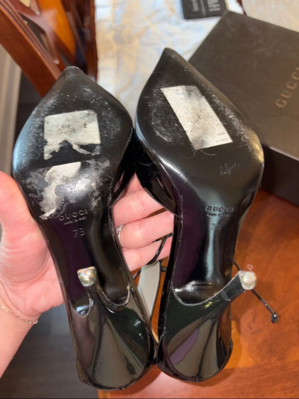 Gucci Black Patent Leather Pointed Lace-Up Heels - Picture 5 of 8